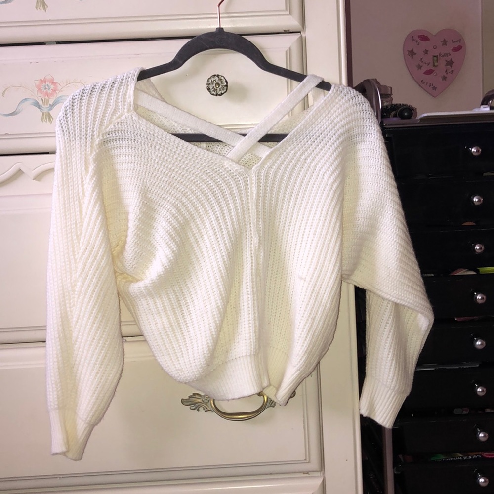 Criss Cross Cropped Sweater